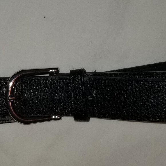 H&M Black belt, silver buckle. 1 1/2 inch wide. Size 32 - 34. - Picture 1 of 2